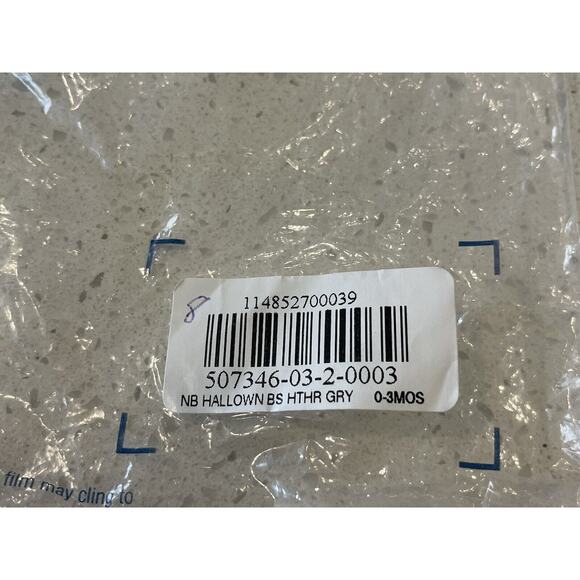 Infant One-Piece‎ Bodysuit from Old Navy Gray 0-3 Months NEW - Picture 3 of 8